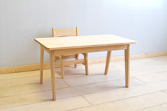 Solid wood chair and table for kids